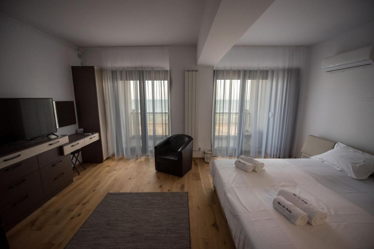 Black Sea Booking - Munchen Năvodari Екстериор снимка